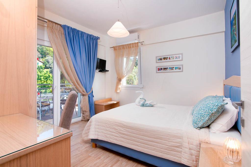 Olive Garden Villas And Apartments 克里斯阿穆迪亚 外观 照片